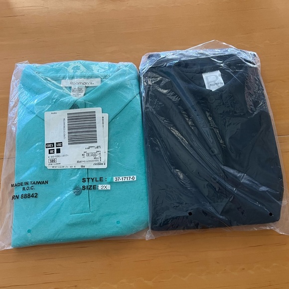 Roaman’s Short Sleeve Shirts with Collar and Buttons, Bundle of 2 - Picture 2 of 4